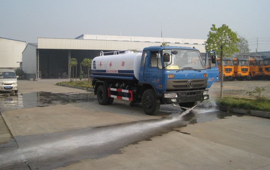 東風153<a href=http://www.75419.cn/ssc target=_blank class=infotextkey>灑水車</a>測試圖片